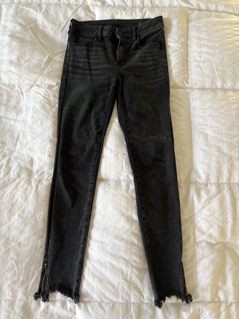 American Eagle Outfitters Black Skinny Jeans Size 8R